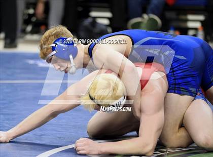Thumbnail 2 in NCHSAA Wrestling Championship (Finals 160 lb) photogallery.