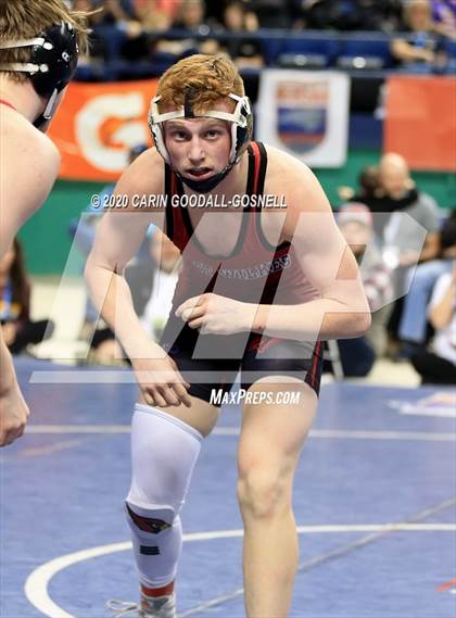 Thumbnail 2 in NCHSAA Wrestling Championship (Finals 160 lb) photogallery.