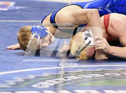 Thumbnail 2 in NCHSAA Wrestling Championship (Finals 160 lb) photogallery.