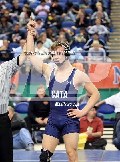 Thumbnail 1 in NCHSAA Wrestling Championship (Finals 160 lb) photogallery.