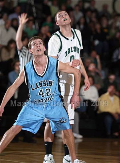 Thumbnail 2 in Catholic Central vs. Richard photogallery.