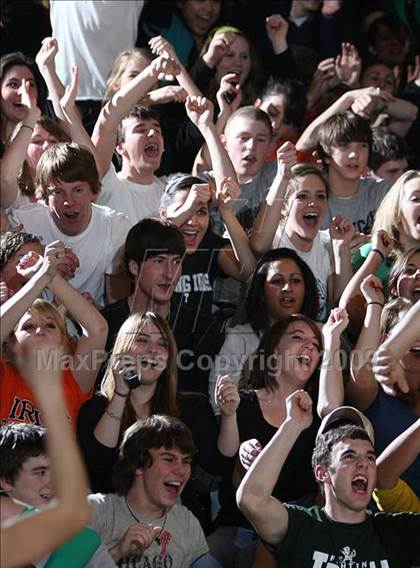 Thumbnail 1 in Catholic Central vs. Richard photogallery.