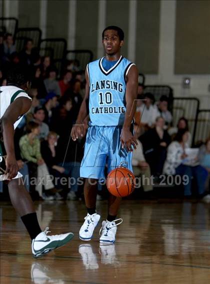 Thumbnail 3 in Catholic Central vs. Richard photogallery.
