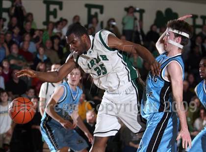 Thumbnail 3 in Catholic Central vs. Richard photogallery.