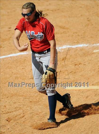 Thumbnail 3 in Oak Mountain vs. Holtville (Bob Jones Tournament) photogallery.