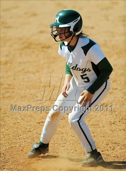 Thumbnail 3 in Oak Mountain vs. Holtville (Bob Jones Tournament) photogallery.