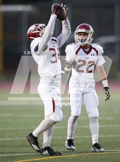 Thumbnail 2 in Downey vs. Burbank photogallery.