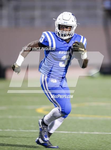 Thumbnail 2 in Downey vs. Burbank photogallery.