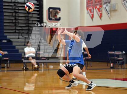Thumbnail 1 in Silverado vs. Sierra Vista photogallery.