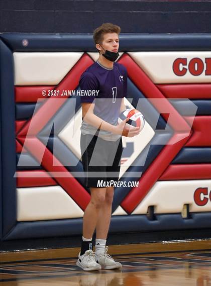 Thumbnail 3 in Silverado vs. Sierra Vista photogallery.