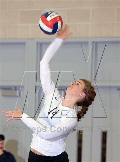 Thumbnail 2 in Archbishop Mitty vs. Santiago (CIF State D2 Final) photogallery.