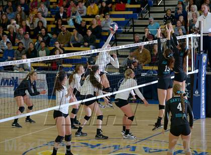Thumbnail 2 in Archbishop Mitty vs. Santiago (CIF State D2 Final) photogallery.