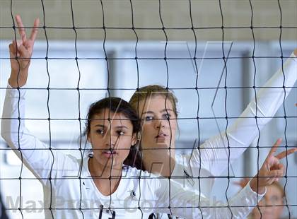 Thumbnail 2 in Archbishop Mitty vs. Santiago (CIF State D2 Final) photogallery.