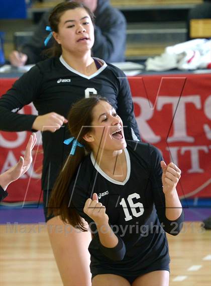 Thumbnail 1 in Archbishop Mitty vs. Santiago (CIF State D2 Final) photogallery.