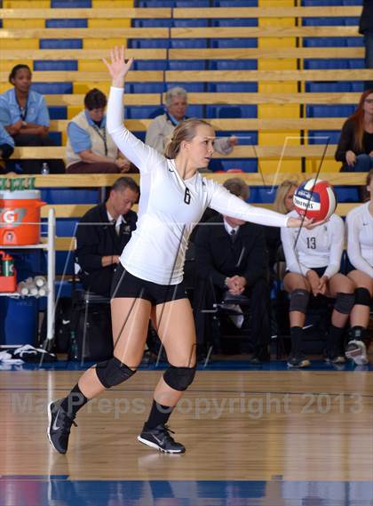 Thumbnail 1 in Archbishop Mitty vs. Santiago (CIF State D2 Final) photogallery.
