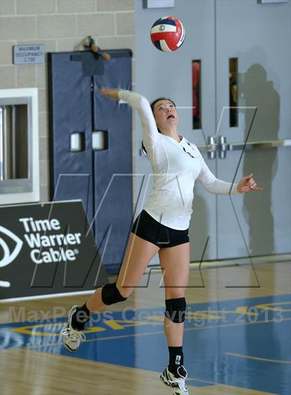 Thumbnail 3 in Archbishop Mitty vs. Santiago (CIF State D2 Final) photogallery.
