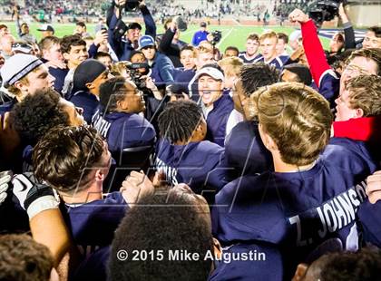 Thumbnail 2 in Lone Star vs. Lake Dallas (UIL 5A D2 Semifinal) photogallery.