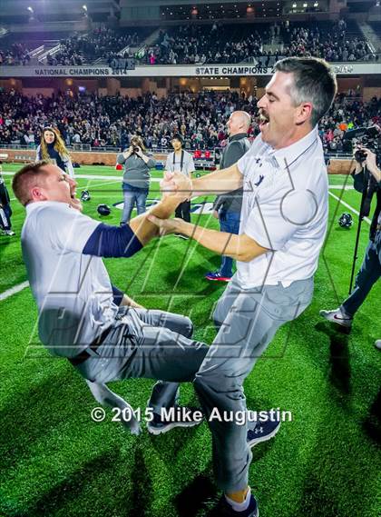 Thumbnail 3 in Lone Star vs. Lake Dallas (UIL 5A D2 Semifinal) photogallery.