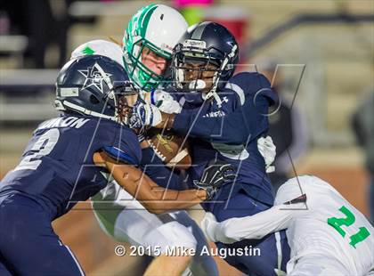 Thumbnail 3 in Lone Star vs. Lake Dallas (UIL 5A D2 Semifinal) photogallery.