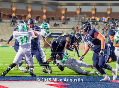 Thumbnail 2 in Lone Star vs. Lake Dallas (UIL 5A D2 Semifinal) photogallery.