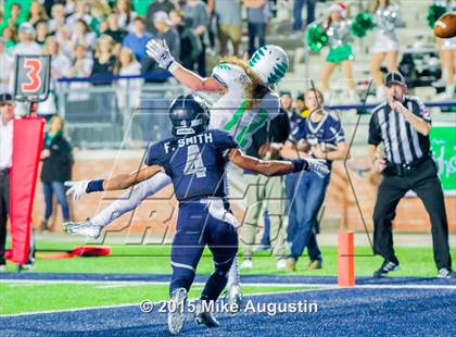 Thumbnail 1 in Lone Star vs. Lake Dallas (UIL 5A D2 Semifinal) photogallery.