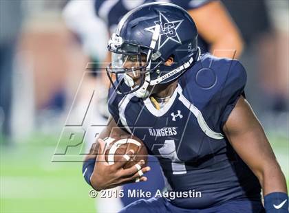 Thumbnail 2 in Lone Star vs. Lake Dallas (UIL 5A D2 Semifinal) photogallery.