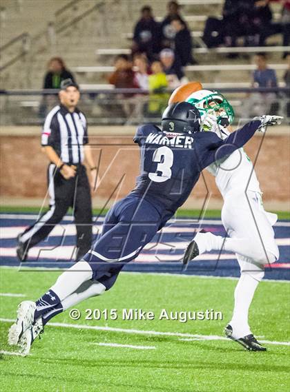 Thumbnail 3 in Lone Star vs. Lake Dallas (UIL 5A D2 Semifinal) photogallery.