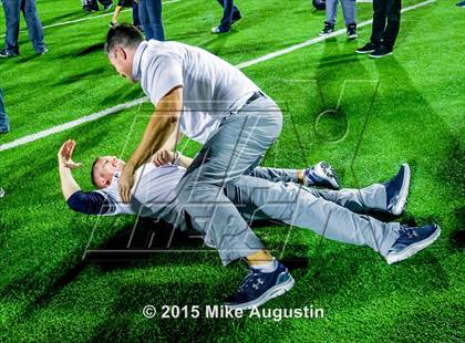Thumbnail 2 in Lone Star vs. Lake Dallas (UIL 5A D2 Semifinal) photogallery.