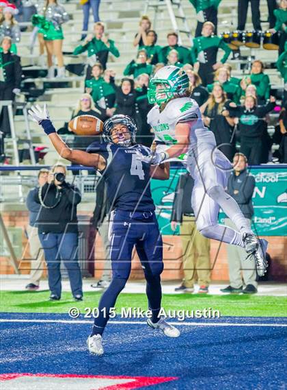 Thumbnail 2 in Lone Star vs. Lake Dallas (UIL 5A D2 Semifinal) photogallery.