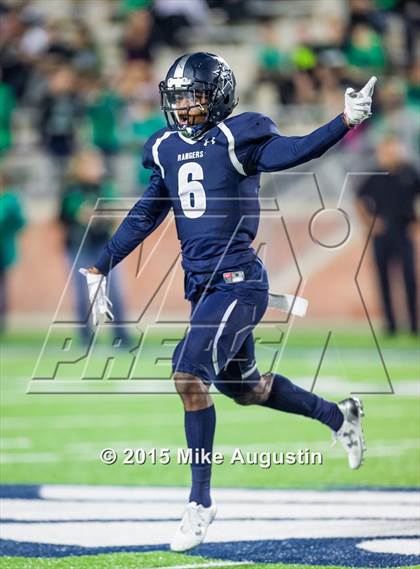 Thumbnail 1 in Lone Star vs. Lake Dallas (UIL 5A D2 Semifinal) photogallery.