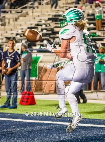Thumbnail 2 in Lone Star vs. Lake Dallas (UIL 5A D2 Semifinal) photogallery.