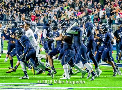 Thumbnail 1 in Lone Star vs. Lake Dallas (UIL 5A D2 Semifinal) photogallery.