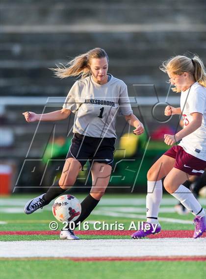 Thumbnail 1 in Tennessee vs. David Crockett (Big 7 Conference Jamboree) photogallery.
