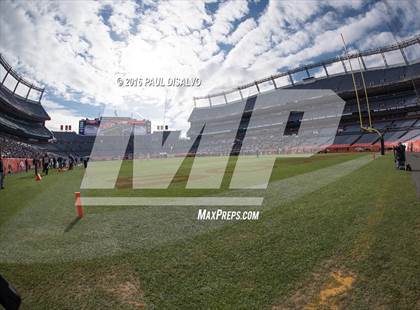 Thumbnail 2 in Pine Creek vs. Broomfield (CHSAA 4A State Final) photogallery.
