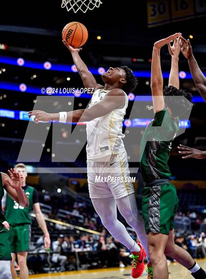Thumbnail 3 in Notre Dame (SO) vs. De La Salle (Coastal Catholic Classic) photogallery.