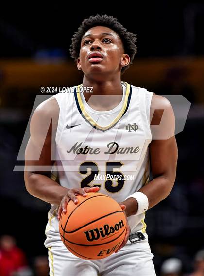 Thumbnail 2 in Notre Dame (SO) vs. De La Salle (Coastal Catholic Classic) photogallery.
