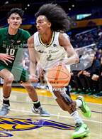 Photo from the gallery "Notre Dame (SO) vs. De La Salle (Coastal Catholic Classic)"