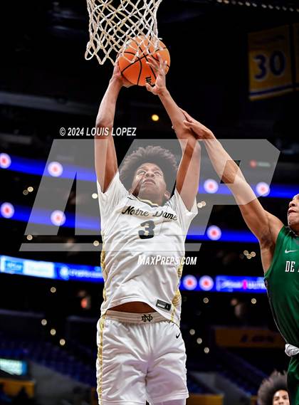 Thumbnail 2 in Notre Dame (SO) vs. De La Salle (Coastal Catholic Classic) photogallery.