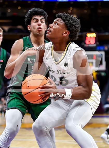 Thumbnail 1 in Notre Dame (SO) vs. De La Salle (Coastal Catholic Classic) photogallery.