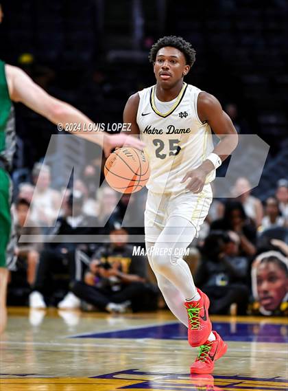 Thumbnail 2 in Notre Dame (SO) vs. De La Salle (Coastal Catholic Classic) photogallery.