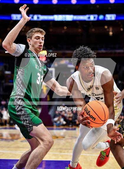 Thumbnail 3 in Notre Dame (SO) vs. De La Salle (Coastal Catholic Classic) photogallery.