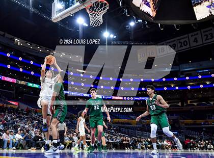 Thumbnail 2 in Notre Dame (SO) vs. De La Salle (Coastal Catholic Classic) photogallery.