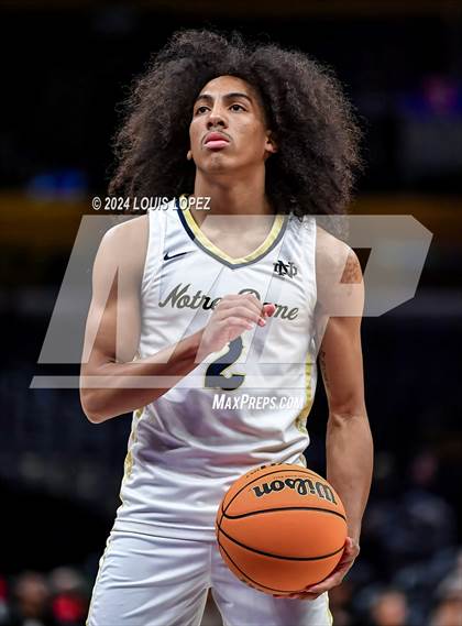 Thumbnail 3 in Notre Dame (SO) vs. De La Salle (Coastal Catholic Classic) photogallery.