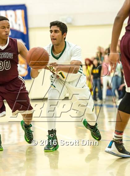 Thumbnail 3 in Pinewood vs Eastside College Prep (CIF CCS D5 Semifinal) photogallery.