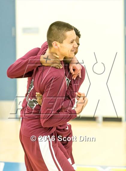 Thumbnail 2 in Pinewood vs Eastside College Prep (CIF CCS D5 Semifinal) photogallery.