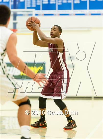 Thumbnail 3 in Pinewood vs Eastside College Prep (CIF CCS D5 Semifinal) photogallery.