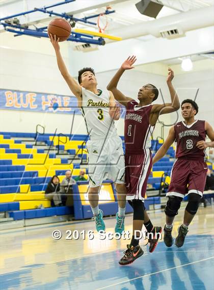 Thumbnail 2 in Pinewood vs Eastside College Prep (CIF CCS D5 Semifinal) photogallery.