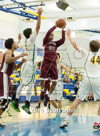 Thumbnail 3 in Pinewood vs Eastside College Prep (CIF CCS D5 Semifinal) photogallery.