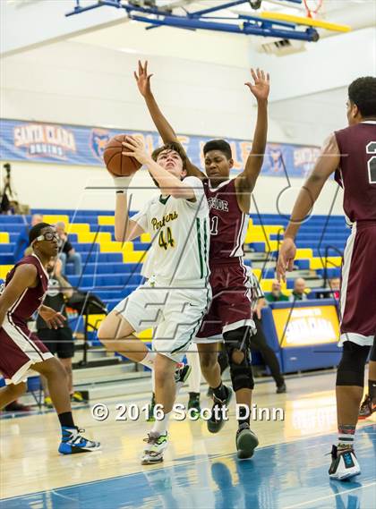 Thumbnail 3 in Pinewood vs Eastside College Prep (CIF CCS D5 Semifinal) photogallery.