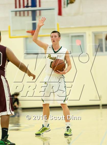 Thumbnail 2 in Pinewood vs Eastside College Prep (CIF CCS D5 Semifinal) photogallery.